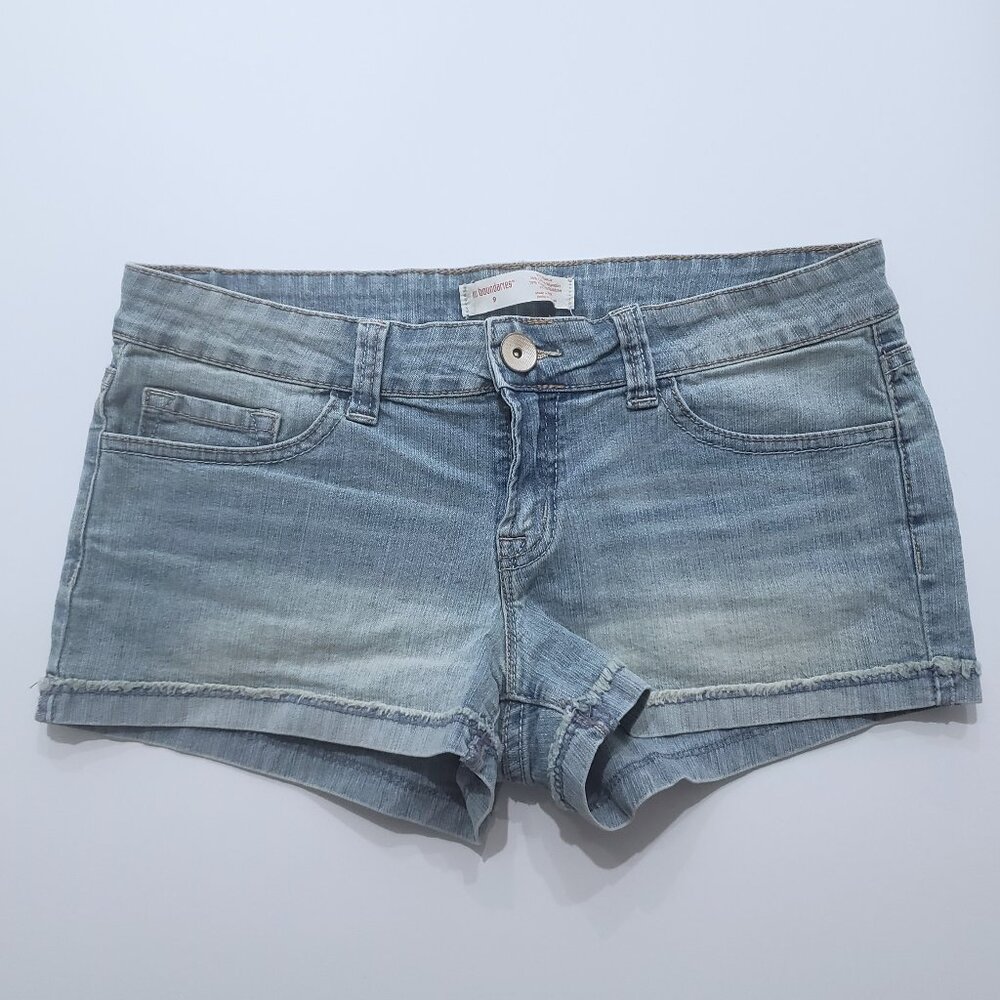 No Boundaries Denim Shorts Size 9